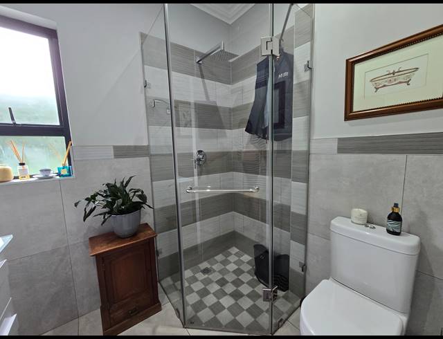 3 BEDROOM HOUSE FOR SALE IN NEW SALT ROCK CITY